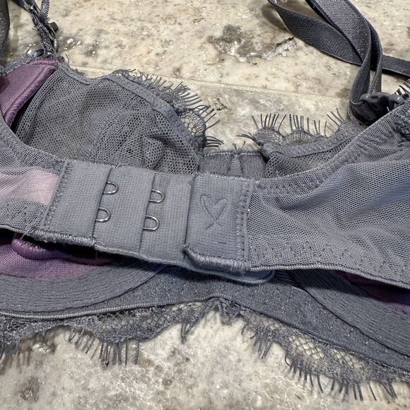 Victoria's Secret Dream Angels Push-Up Without Padding Grey Lace Bra 32A - Picture 6 of 9